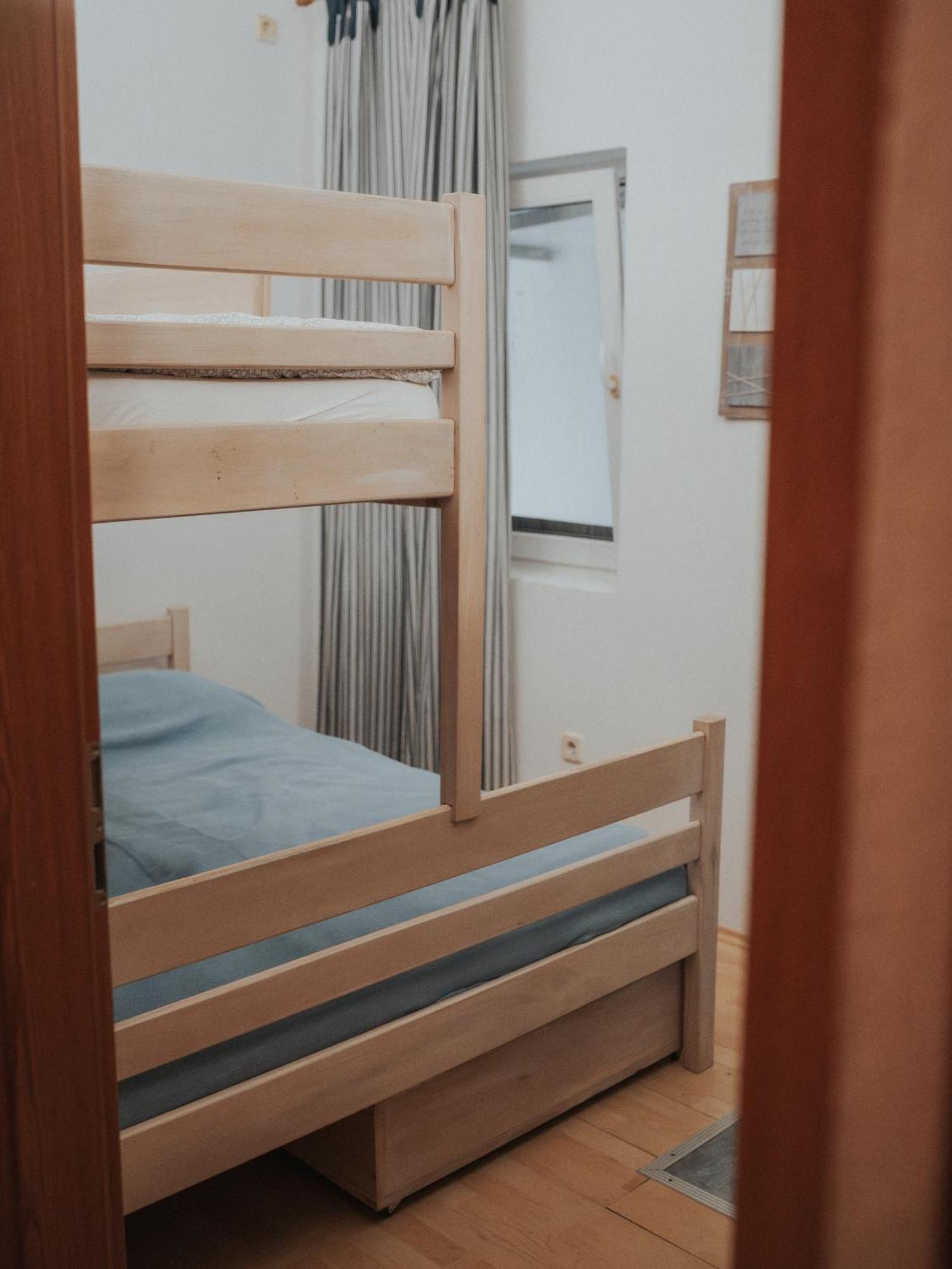 Hostel Scardona Скрадин Екстер'єр фото